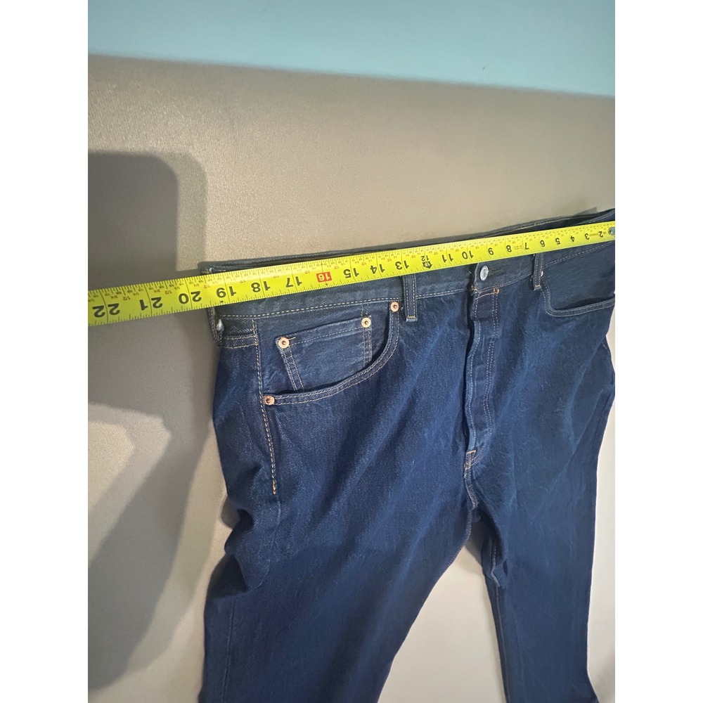 Levis 501 Original Fit Jeans Mens 40x34 Dark Wash Straight Leg Button Fly Denim - Picture 7 of 9